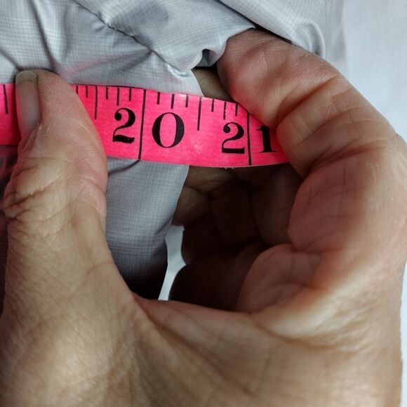 Eddie Bauer down puffer jacket - Picture 6 of 7